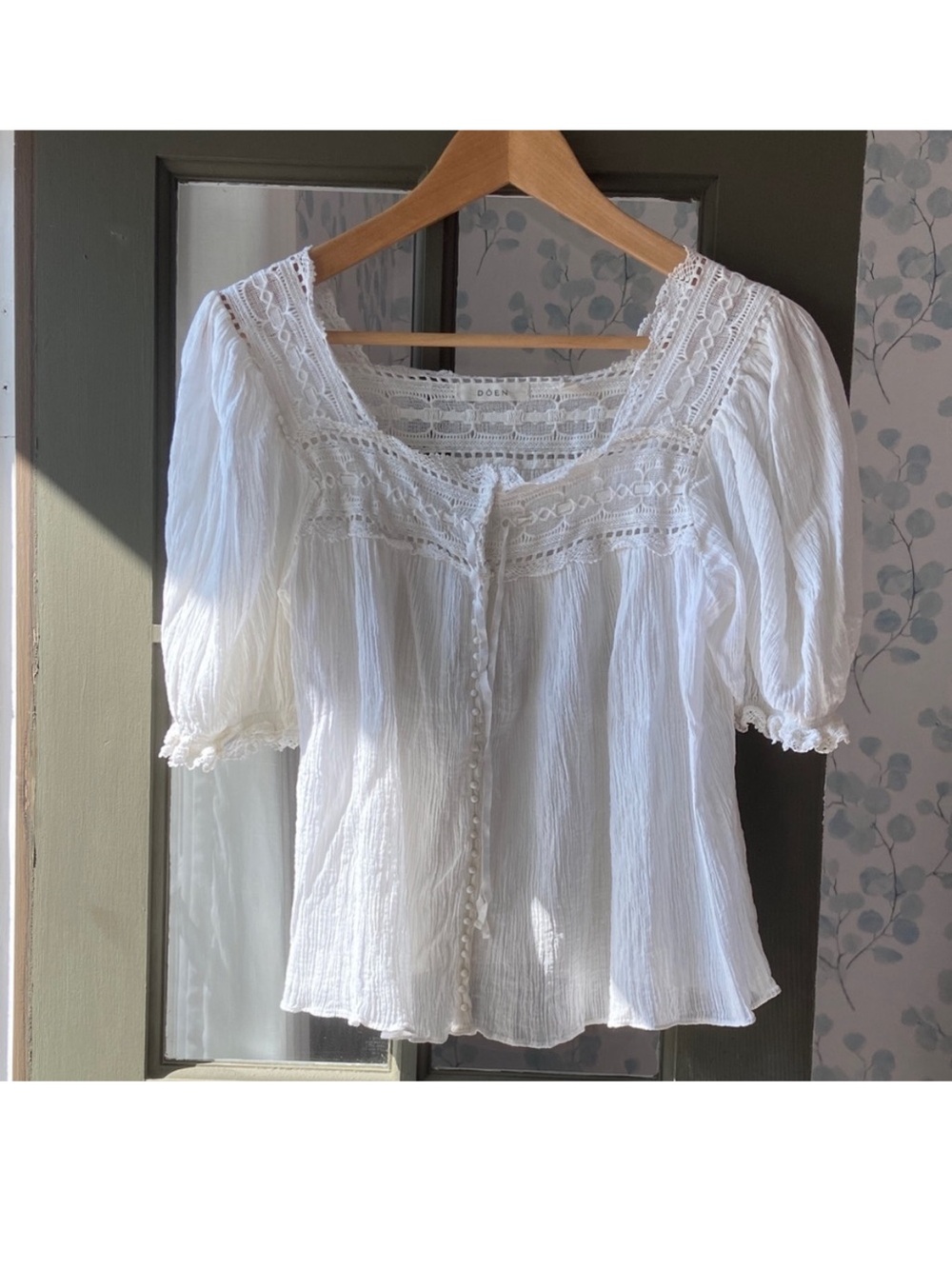 Doen gauze anneth top